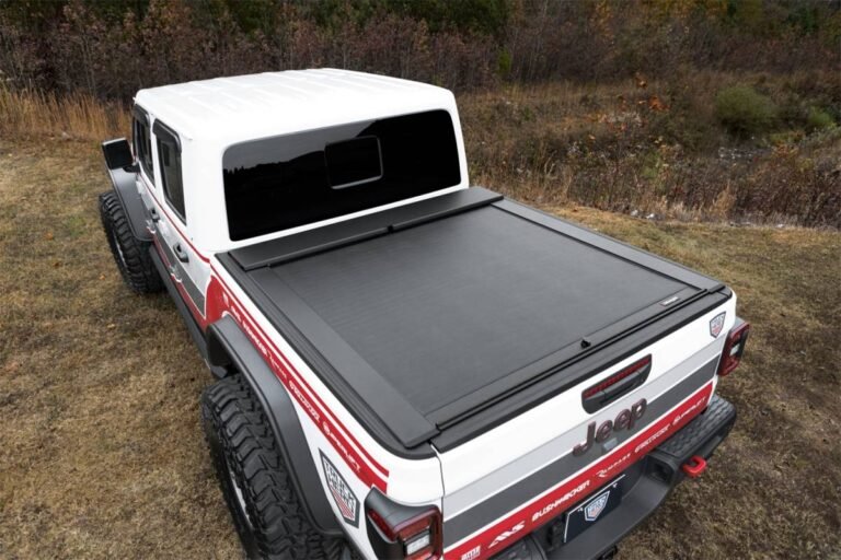 M-Series Jeep Gladiator Tonneau Cover - Roll N Lock Solutions