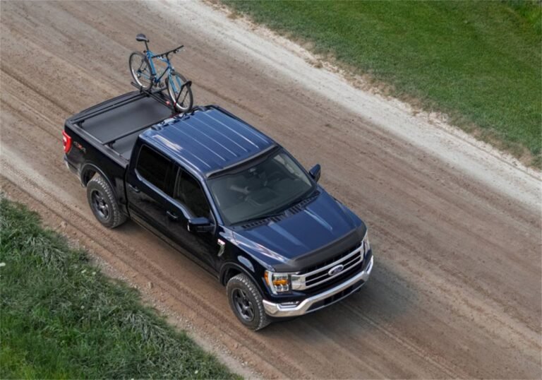 Roll N Lock M Series XT F150 Tonneau Cover